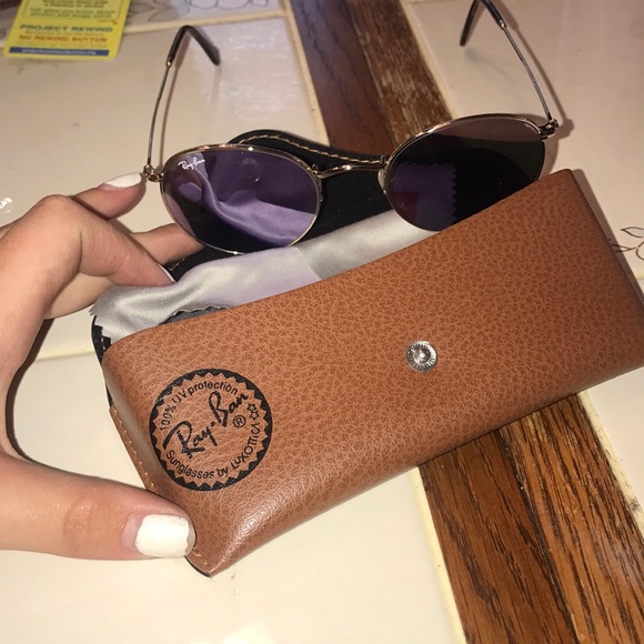 Ray-Ban sunglasses - Picture 8 of 8